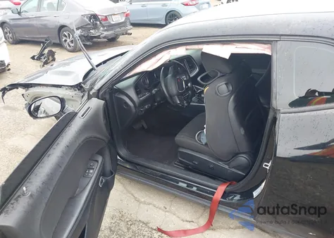 2018 Dodge Challenger R/T from USA, damaged, VIN 2C3CDZBT9JH118434